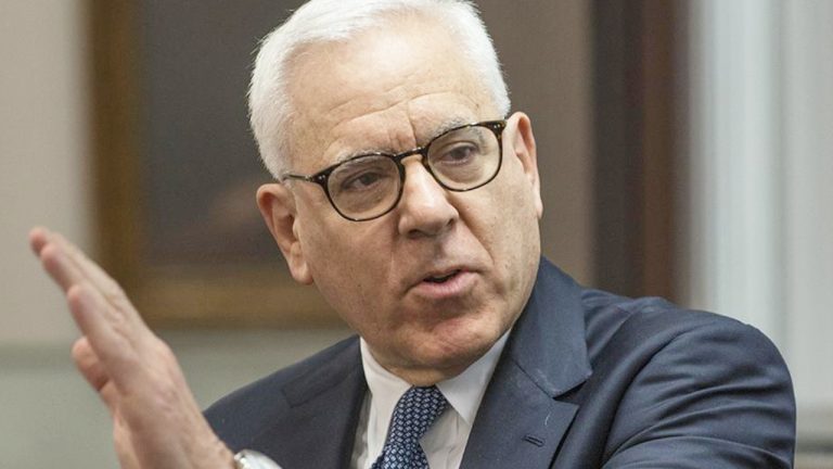 Billionaire David Rubenstein Says ‘Unrealistic’ to Think Government Will Stop Cryptocurrency From Being What Investors Want