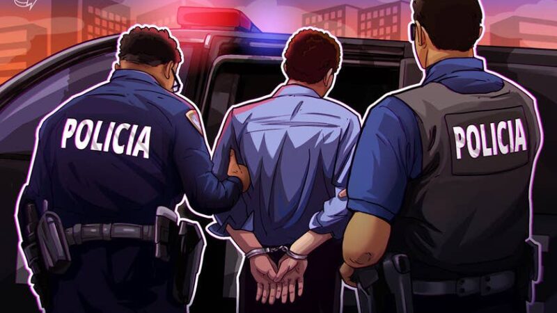 El Salvador police arrested and released Bitcoin detractor without a warrant