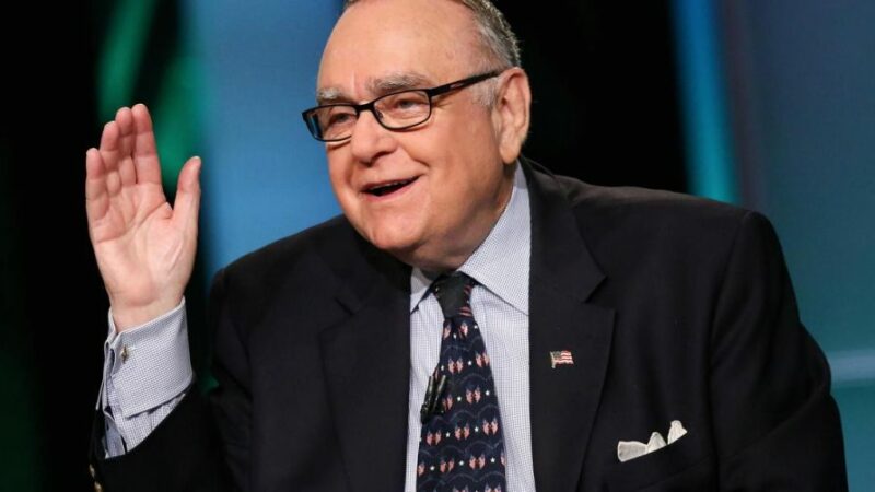 If You Don’t Understand Bitcoin, You Are Old: Says Billionaire Cooperman
