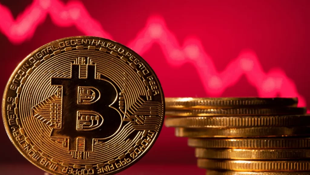 Bitcoin On the Cusp of Breakdown? Will BTC Price To Fall Below $60k?