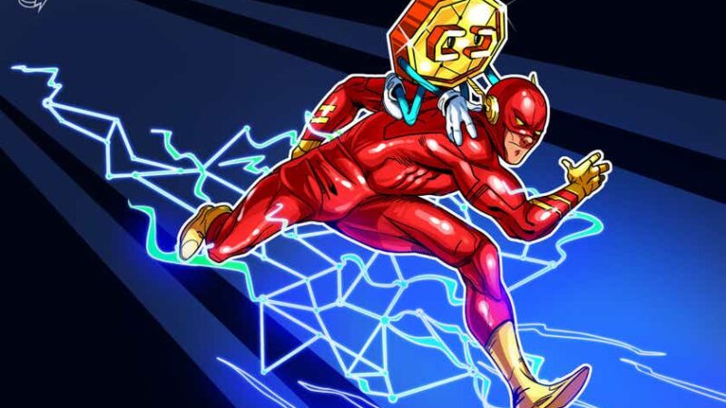 What are flash loans in DeFi?