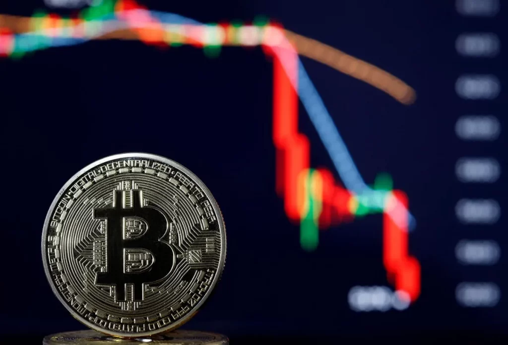 Bitcoin Downward Swing May Ignite Plunge Below $20,000, Yet a Strong Yearly Close Above $70,000 Is Still On Cards