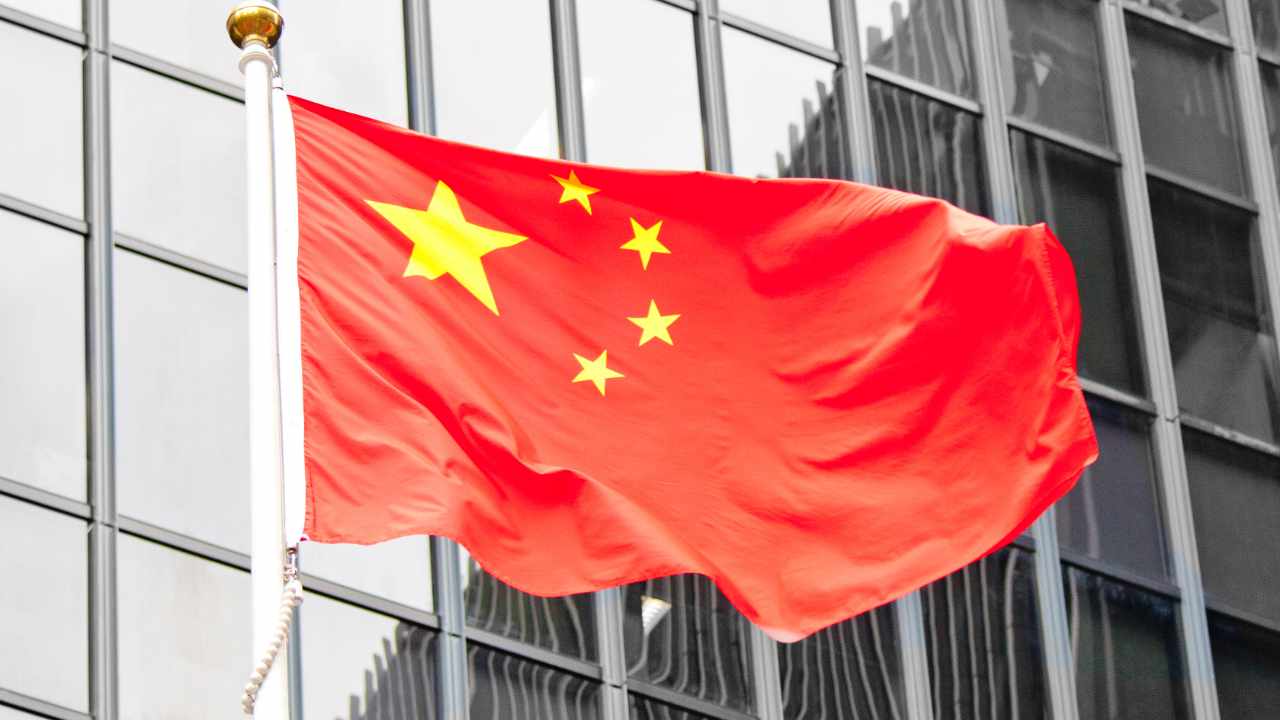 Chinese State-Run Media Warns About Bitcoin’s Price Falling to Zero as Regulators Issue Fresh Crypto Warning