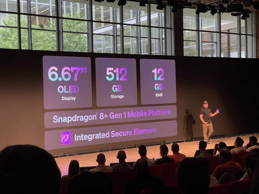 Solana Announces a New Crypto Smartphone and a Web3 Developer Kit