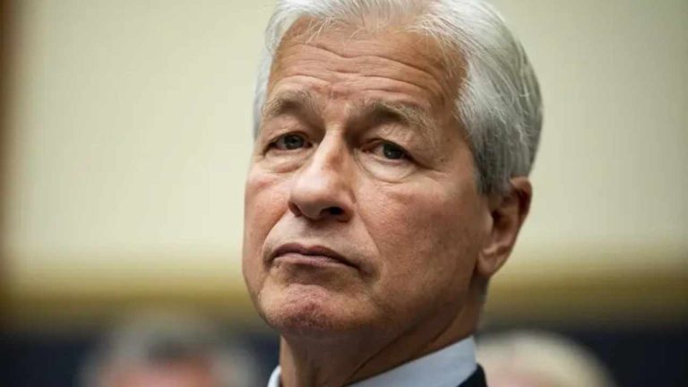 JPMorgan CEO Jamie Dimon Tells Congress Crypto Tokens Like Bitcoin Are ‘Decentralized Ponzi Schemes’