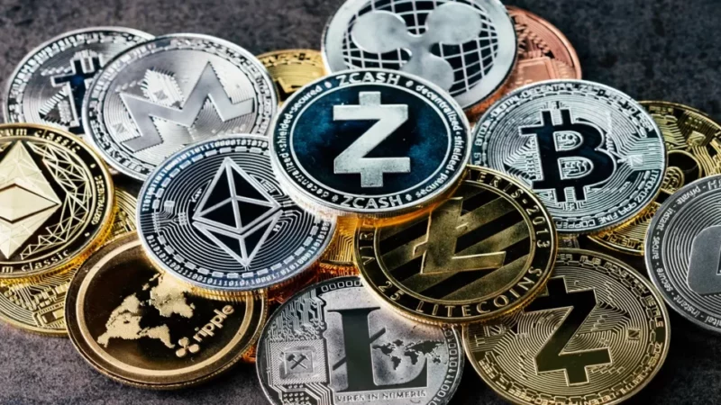Is Altcoin Season in December? These Altcoins May be the Best Bet For Traders