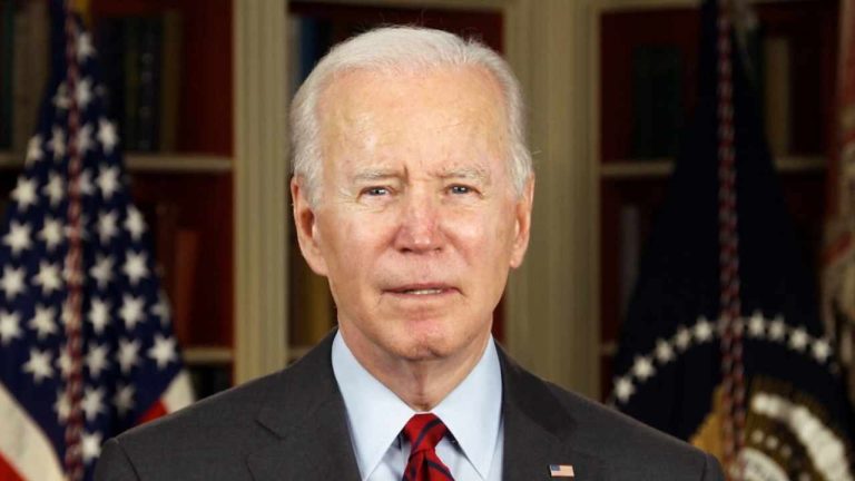 Biden Says He Won’t Agree to Deal That ‘Protects Wealthy Tax Cheats and Crypto Traders’ as US Default Looms