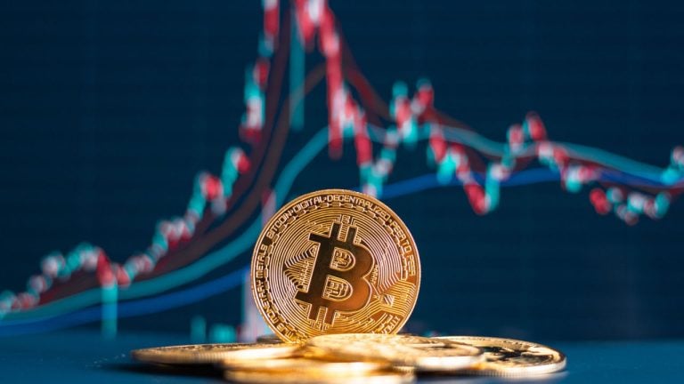 Bitcoin, Ethereum Technical Analysis: BTC Consolidates on Saturday, Despite Recent Bullish Signals 