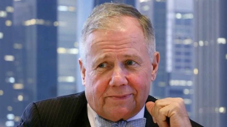 Renowned Investor Jim Rogers Expects Worst Bear Market in His Lifetime — Says ‘You Should Be Extremely Worried’