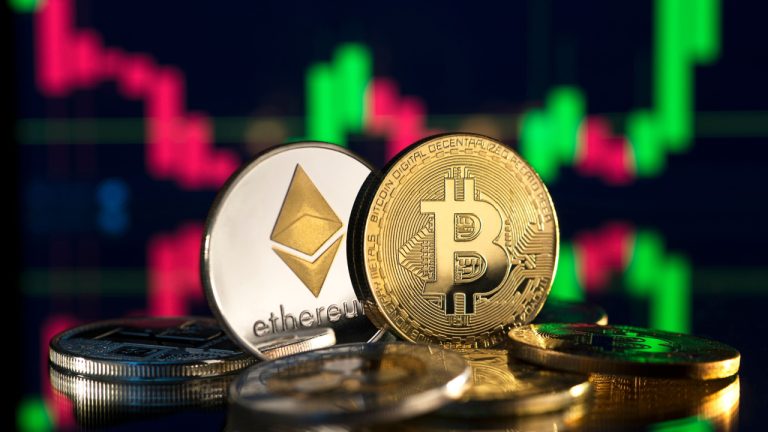 Bitcoin, Ethereum Technical Analysis: BTC, ETH Continue to Consolidate, Following Recent Gains