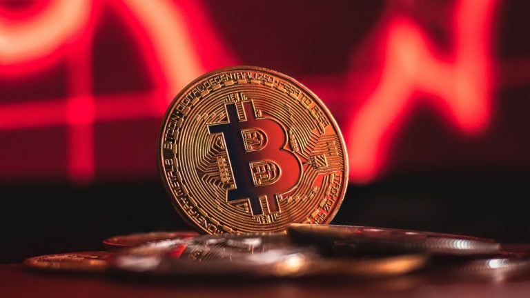 Bitcoin, Ethereum Technical Analysis: BTC Falls Below $30,000 Ahead of US Nonfarm Payrolls
