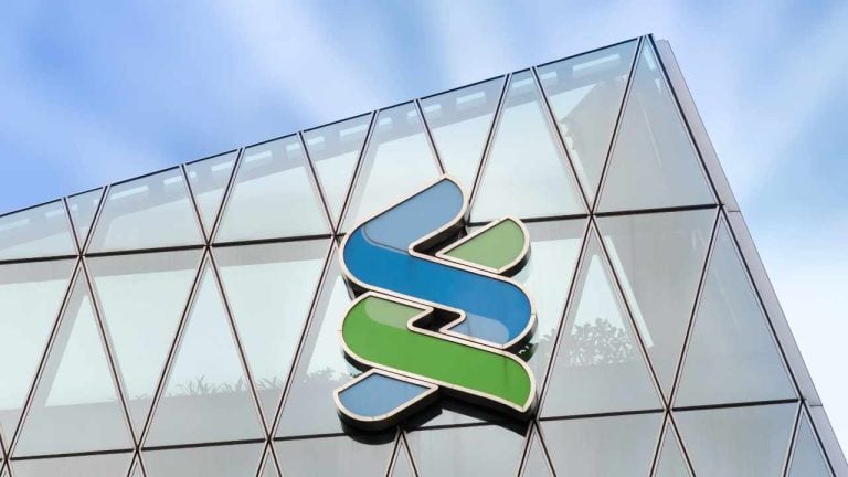 Standard Chartered Raises Bitcoin Price Forecast — Now Expects BTC to Reach $50,000 This Year, $120,000 Next Year