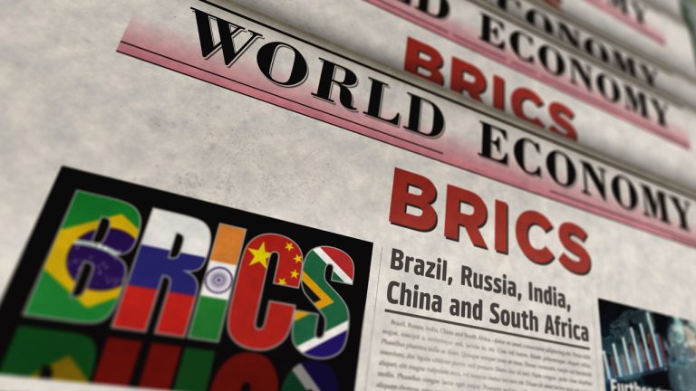 BRICS Summit Looms: Expert Warns of ‘Dramatic’ Shifts, US Dollar’s Wane, and Wall Street’s Blind Spots