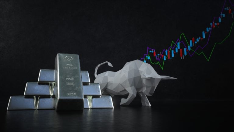Kiyosaki: Buy Silver Before It’s Gone; Michael Burry Bets Against Stocks — Week in Review