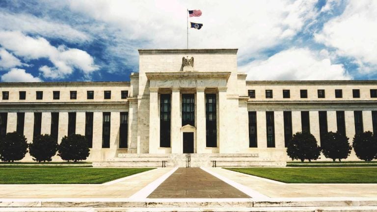 Peter Schiff Warns Investors of 2 ‘Huge Surprises’ — Foresees Inflation Too High for Fed Rate Cuts to Stimulate Economy