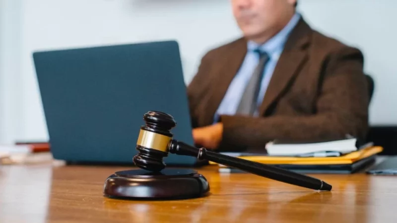 Congressman Tom Emmer Challenges SEC’s Approach to Cryptocurrency Regulation
