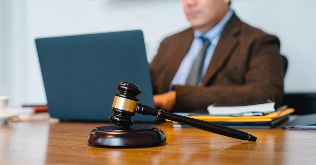 Congressman Tom Emmer Challenges SEC’s Approach to Cryptocurrency Regulation
