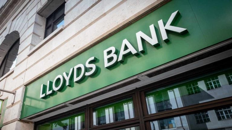 Lloyds Bank Issues ‘Urgent Warning’ on Rising Threat of Crypto Scams