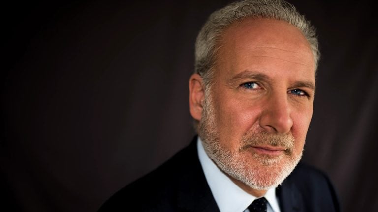 As Bitcoin Soars, Peter Schiff Offers Gold as the Prudent Alternative