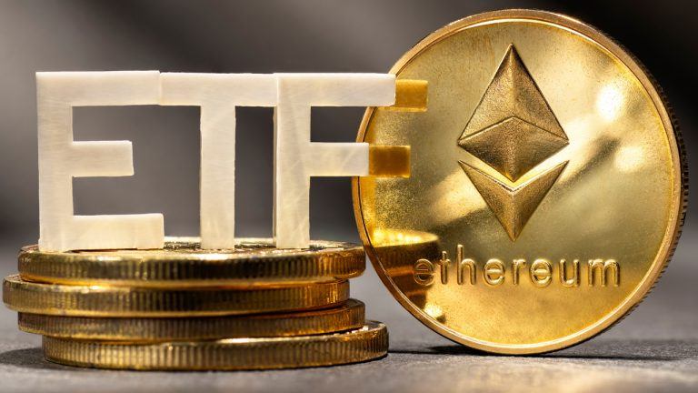 Ethereum ETFs Snap Losing Streak, Grayscale’s Outflows Weigh In
