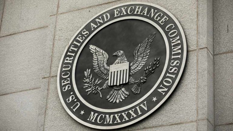 SEC Greenlights NYSE Arca to List Grayscale Bitcoin Mini Trust