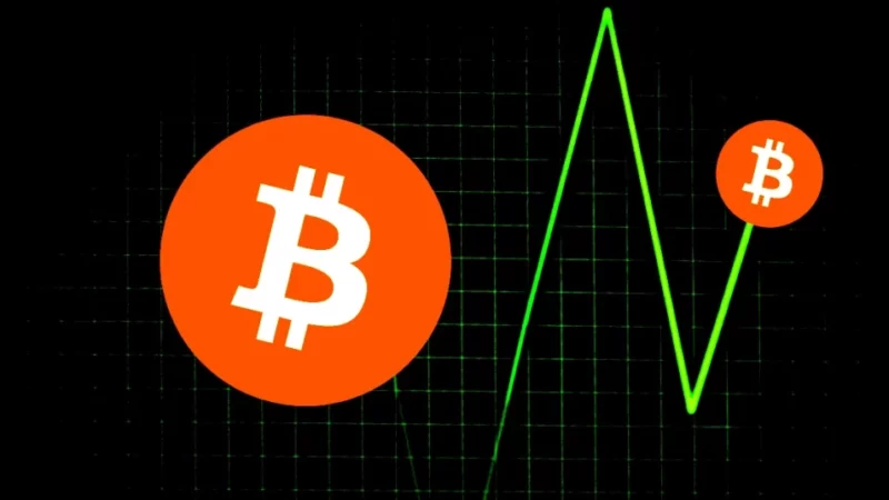 Bitcoin at Crossroads: Will It Crash to $52K or Surge to $130K? Analyst Weighs In