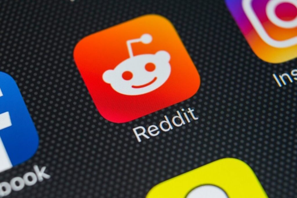 Reddit Offloads Majority Of Bitcoin And Ethereum Holdings In Q3, Missing October’s Price Surge
