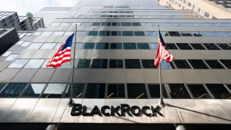 Just In: BlackRock Launches iShares Bitcoin ETF on Cboe Canada