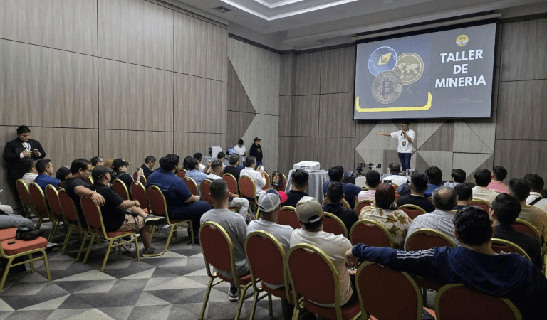 Guayaquil Makes History With the First Bitcoin Mining Event in Ecuador