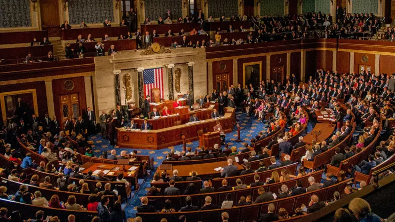 Bipartisan Lawmakers File Resolution to Keep US Out of Israel-Iran Crossfire