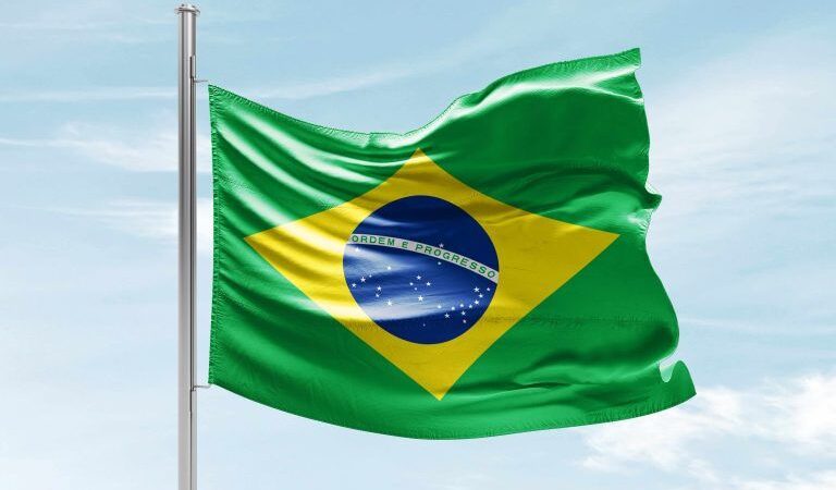 Brazil Defies Trump Tariff Threats, Backs Dollar-Free BRICS Trade