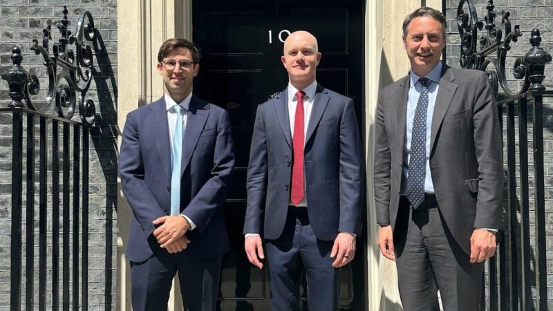Coinbase CEO’s Crypto Regulatory Meetup in London – What’s Up Next?