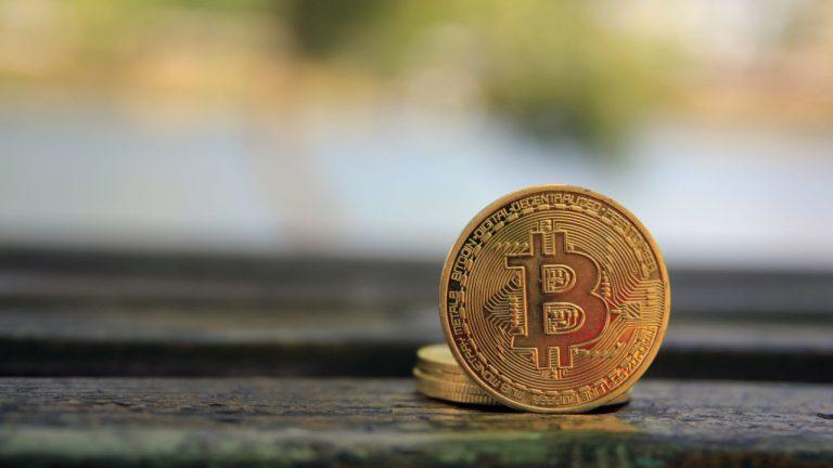 Bitcoin ETFs Hit 8-Day Streak With $297 Million Inflow as Ether ETFs Extend Winning Run