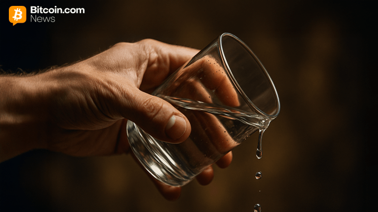 Bitcoin Ends Week in the Red, Shedding All Fed-Fueled Gains Amid Liquidity Worries