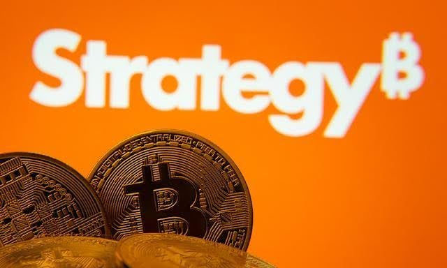 Strategy Sells Bitcoin for First Time Since 2022 While Still Holding 843,706 BTC